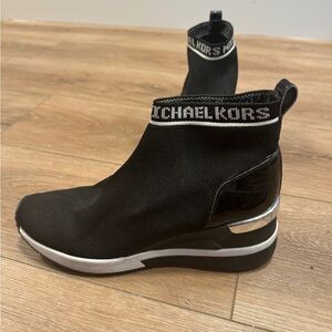 Michael kors platform shoes